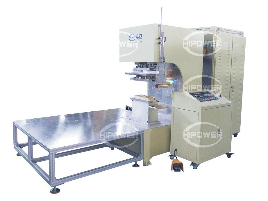 定盤式汽車腳墊熱合機-高頻熱合機